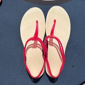 Crocs Isabella T-strap Sandal *Rare*